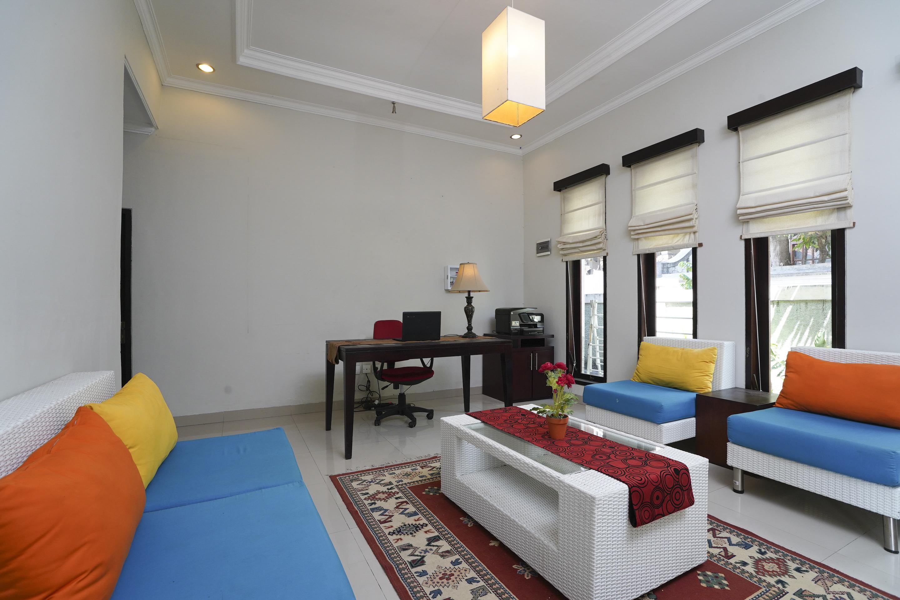 Oyo 2321 Griya Shanti Homestay Ketewel Exteriér fotografie