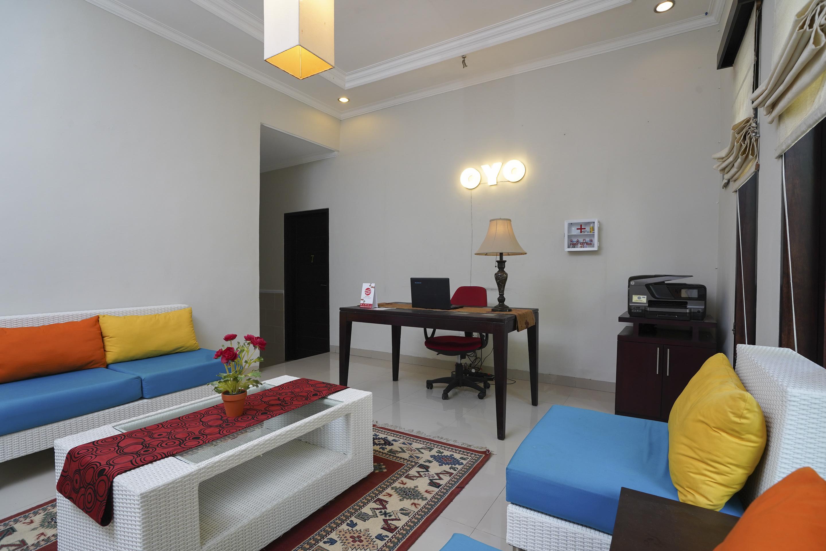 Oyo 2321 Griya Shanti Homestay Ketewel Exteriér fotografie
